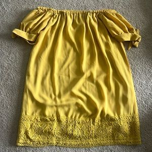 Lulus off shoulder dress xs